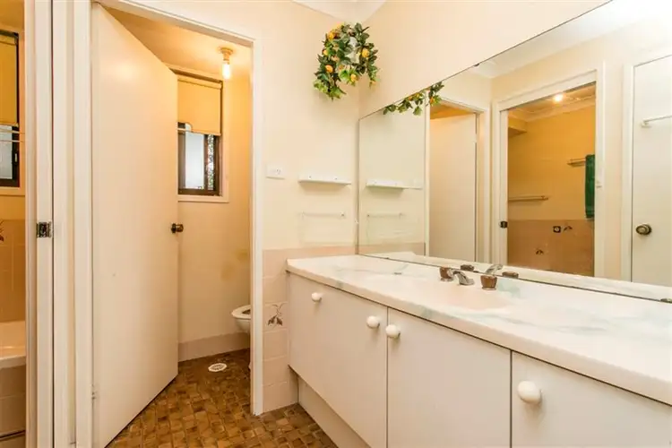 Seventh view of Homely house listing, 8 Leslie Court, Werrington County NSW 2747