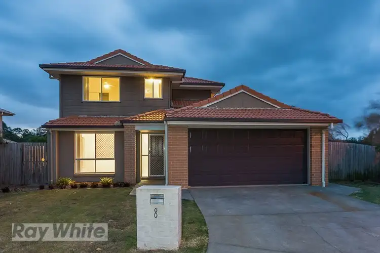 8 Lizard Place, Redland Bay QLD 4165