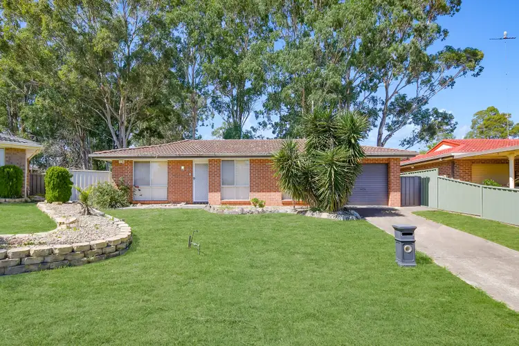 28 Vauxhall Place, Ingleburn NSW 2565