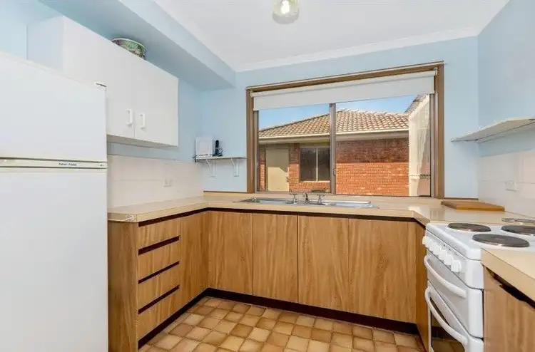 Fourth view of Homely unit listing, 2/16 Narvik Avenue, St Leonards VIC 3223