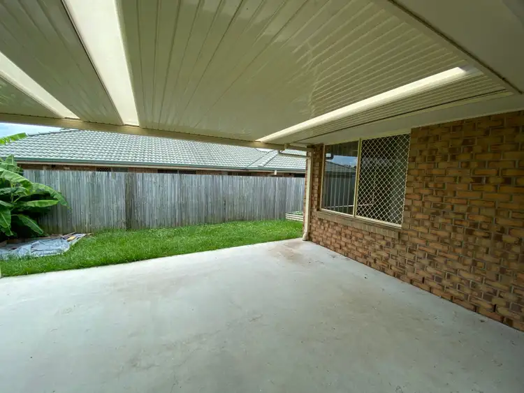 Second view of Homely house listing, 4 Cockatiel Court, Deception Bay QLD 4508