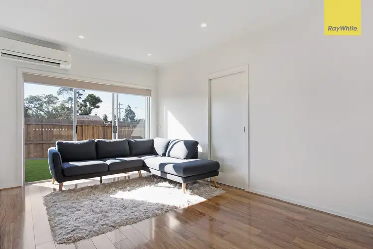 Fifth view of Homely house listing, 2/3 Victoria Road, Sydenham VIC 3037