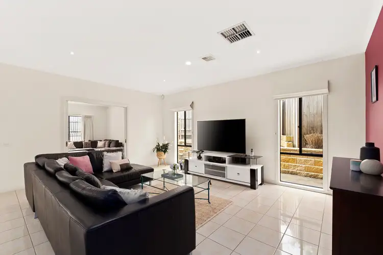 Third view of Homely house listing, 2 Saville Court, Rowville VIC 3178