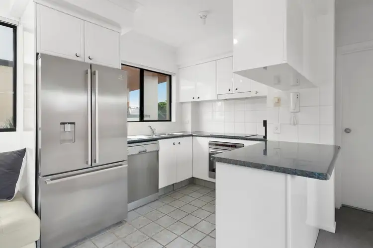 Third view of Homely unit listing, 7/35 Britannia Avenue, Broadbeach QLD 4218