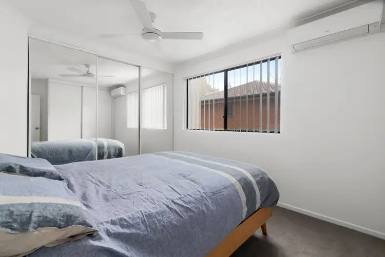 Fifth view of Homely unit listing, 7/35 Britannia Avenue, Broadbeach QLD 4218