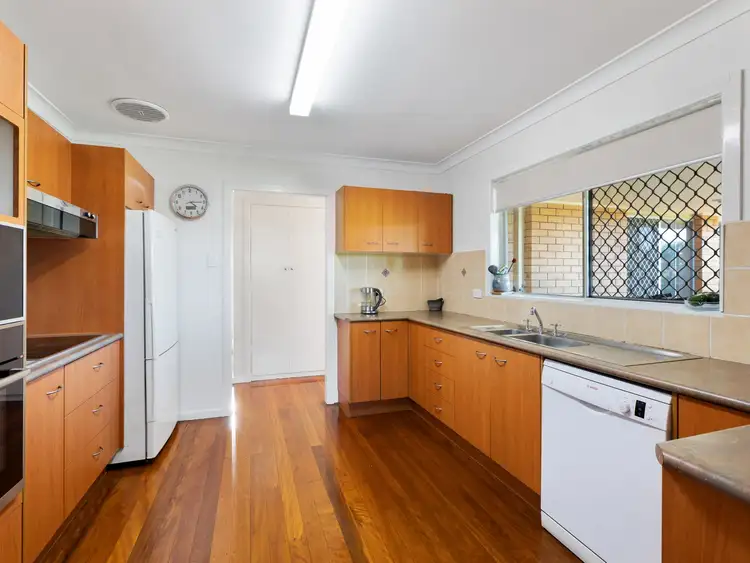 Sixth view of Homely house listing, 22 Liatoki Street, Mansfield QLD 4122