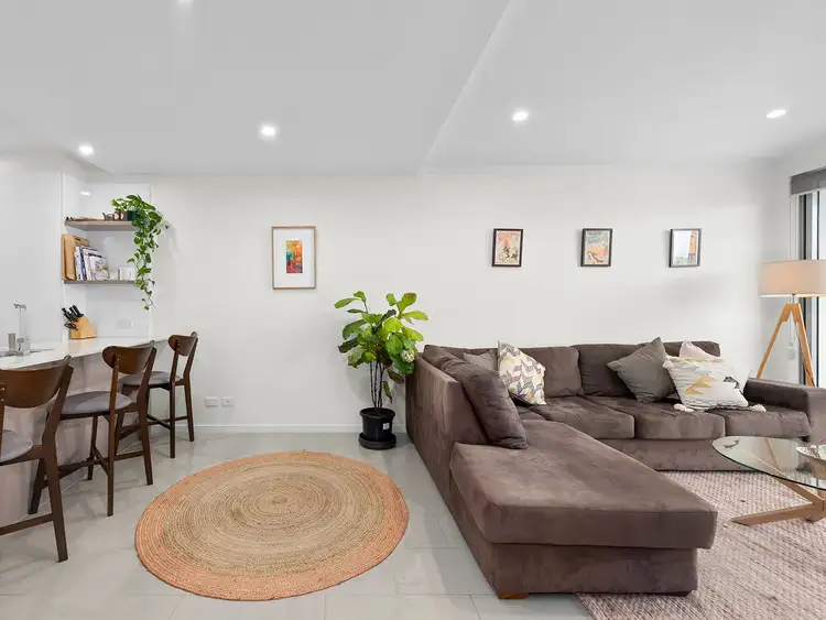 2210/8 Lochaber Street, Dutton Park QLD 4102