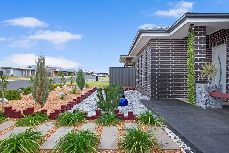 Second view of Homely house listing, 19 Kingham Street, Tamworth NSW 2340