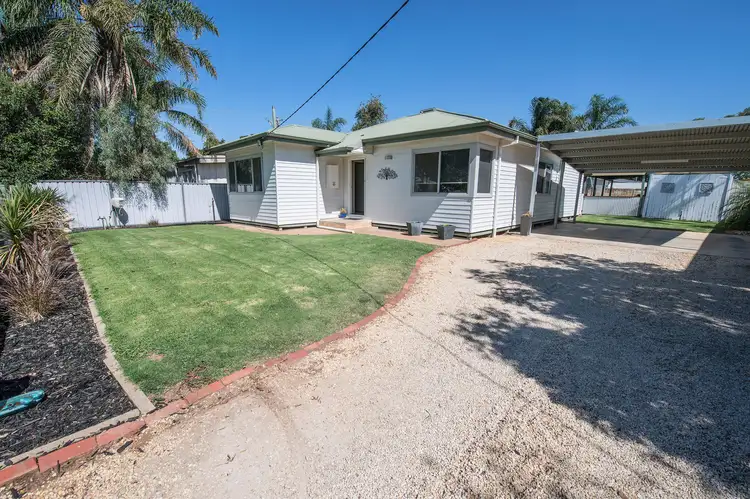 200 Stradbroke Avenue, Swan Hill VIC 3585