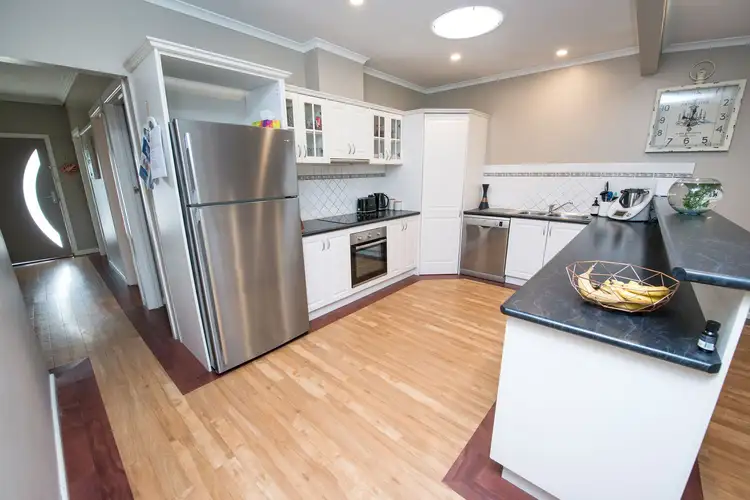 Third view of Homely house listing, 200 Stradbroke Avenue, Swan Hill VIC 3585