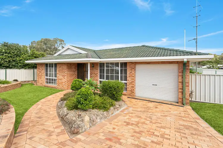 7 Burdekin Drive, Albion Park NSW 2527