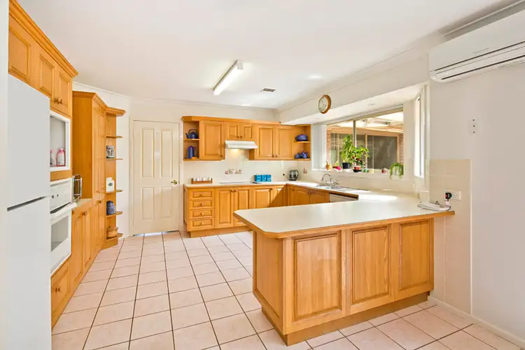 Fourth view of Homely house listing, 5 Oakwood Avenue, Goulburn NSW 2580