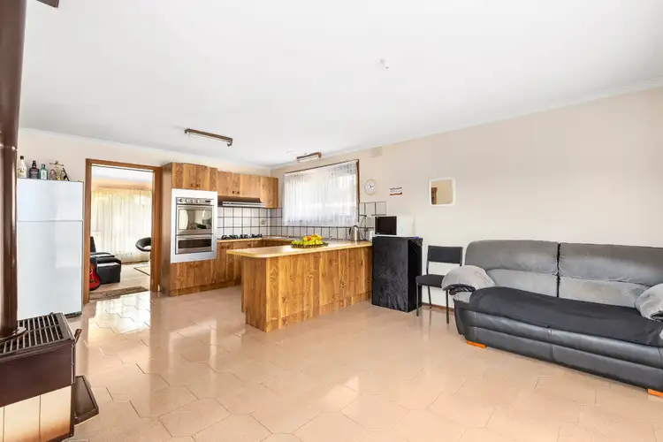 Third view of Homely house listing, 32 Streeton Circuit, Mill Park VIC 3082