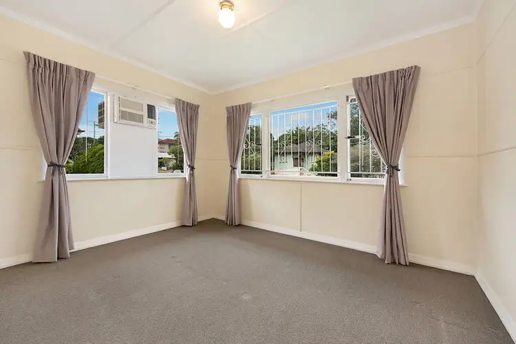 Fourth view of Homely house listing, 19 Ansdell Street, Mount Gravatt QLD 4122