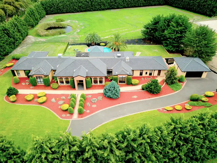 Sixth view of Homely house listing, 1 Jeffrey Drive, Yarrambat VIC 3091
