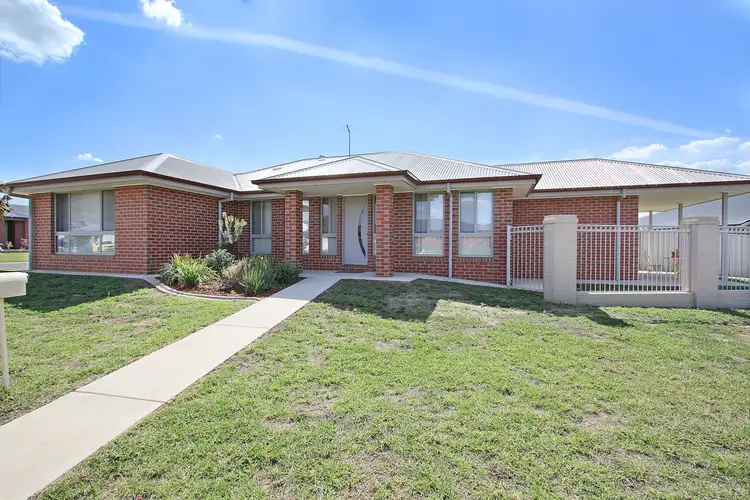 Main view of Homely house listing, 31 Murray Way, West Wodonga VIC 3690
