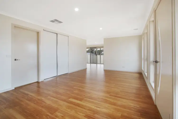 Sixth view of Homely house listing, 31 Murray Way, West Wodonga VIC 3690