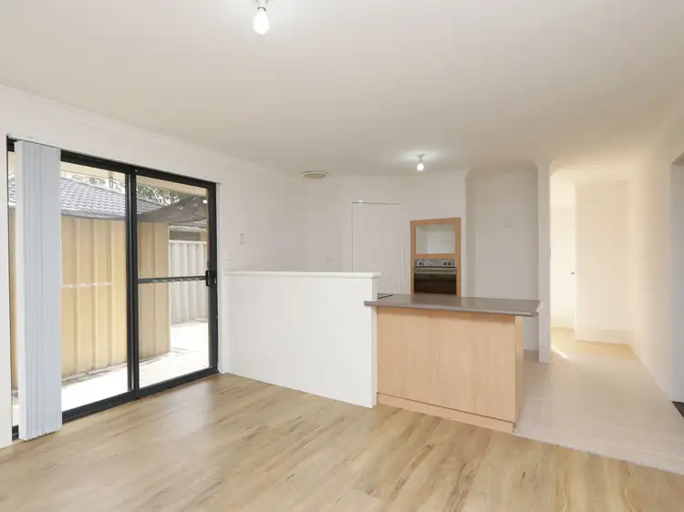 2/9 Bickley Road, Cannington WA 6107