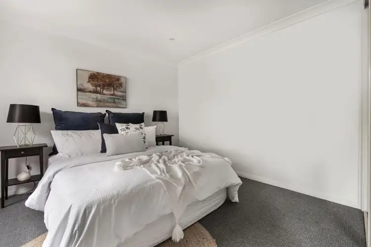 Fourth view of Homely house listing, 3 Sentinel Close, Horningsea Park NSW 2171