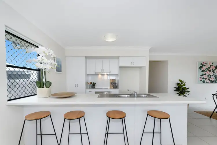 Fifth view of Homely house listing, 7 Marblewood Circuit, Mount Low QLD 4818