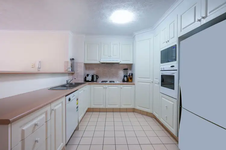 Fifth view of Homely apartment listing, 7/30-34 Dalpura Street, Chevron Island QLD 4217