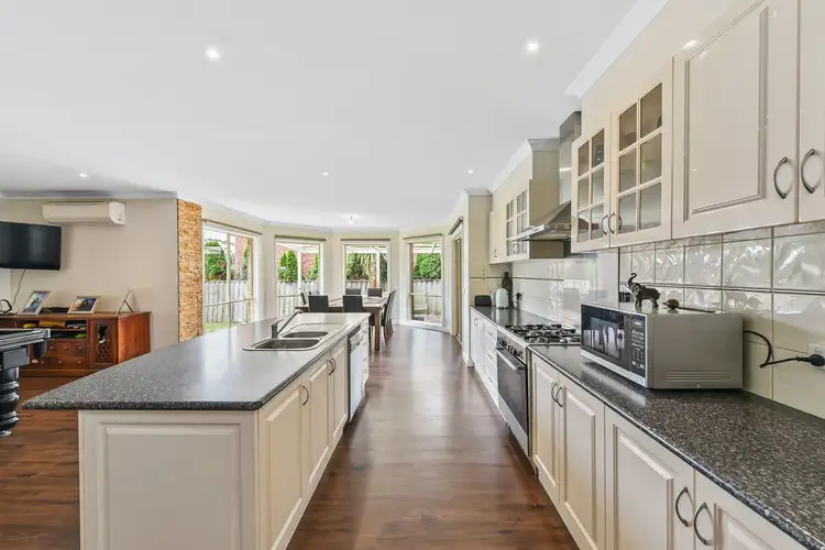 Sixth view of Homely house listing, 28 Windsor Drive, Beaconsfield VIC 3807