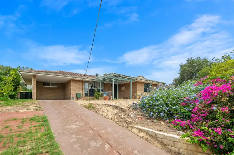 10 Giles Avenue, Padbury WA 6025