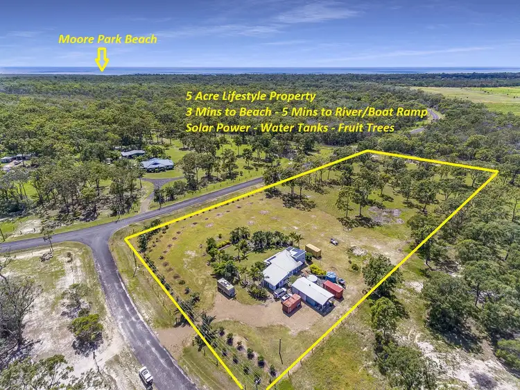 7 Sea Eagle Close, Moore Park Beach QLD 4670