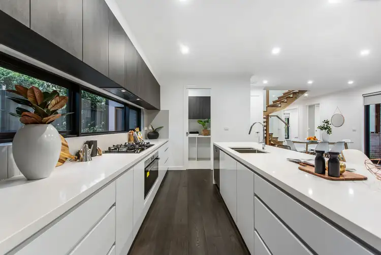 Fifth view of Homely house listing, 2A Metropolitan Court, Keilor VIC 3036