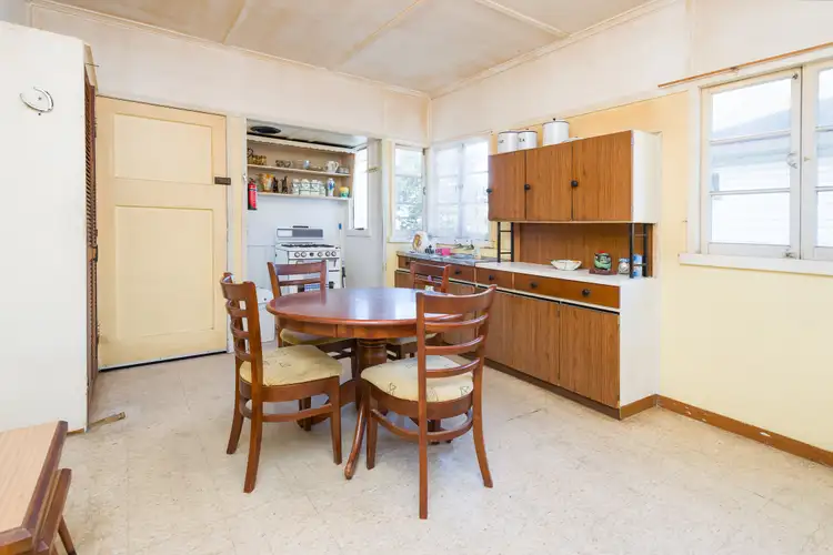 Fourth view of Homely house listing, 728 Cavendish Road, Holland Park QLD 4121