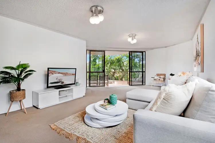 6/10 Rutledge Street, Coolangatta QLD 4225