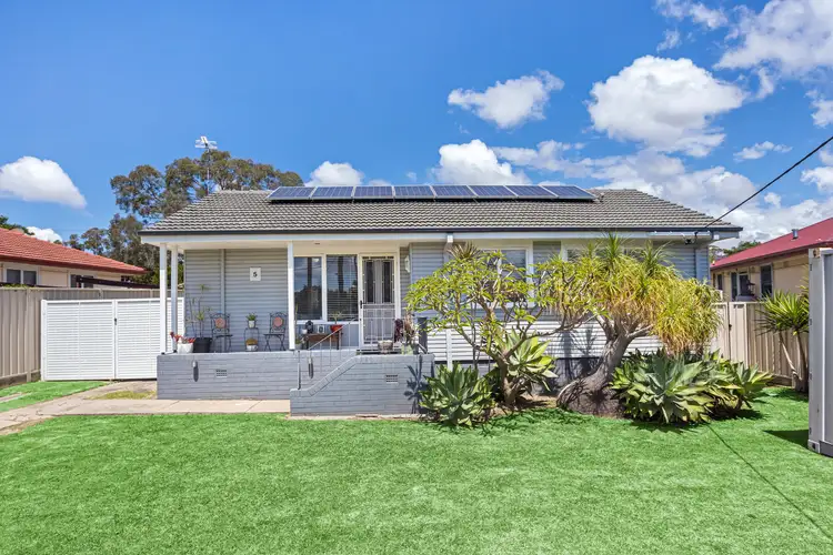 5 Trumper Street, Warilla NSW 2528