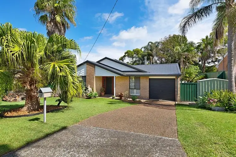 3 Oakehampton Court, Bateau Bay NSW 2261