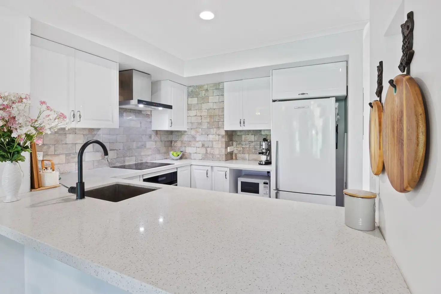 Main view of Homely apartment listing, 43/16 Crescent Avenue, Mermaid Beach QLD 4218