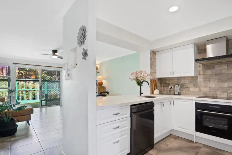 Fifth view of Homely apartment listing, 43/16 Crescent Avenue, Mermaid Beach QLD 4218