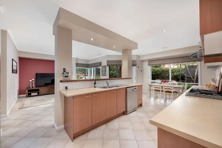 Fifth view of Homely house listing, 33 Warramunga Road, Bundoora VIC 3083