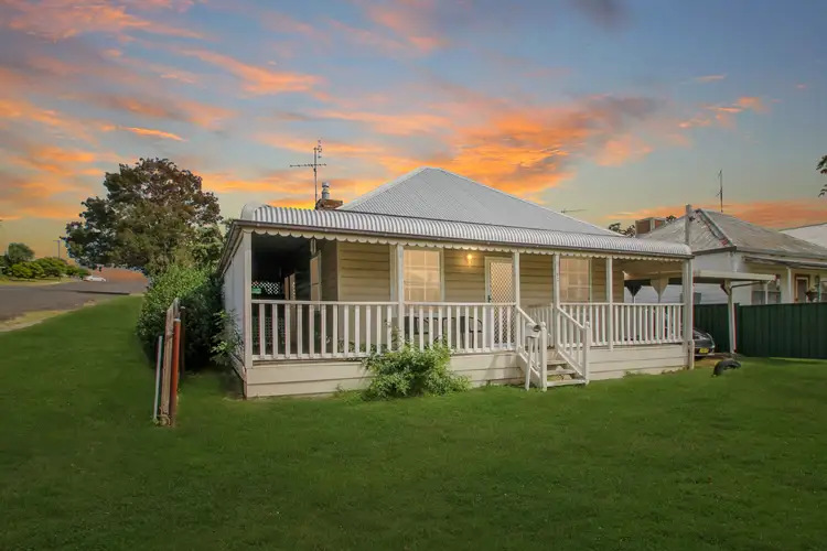 92 Hill Street, Quirindi NSW 2343