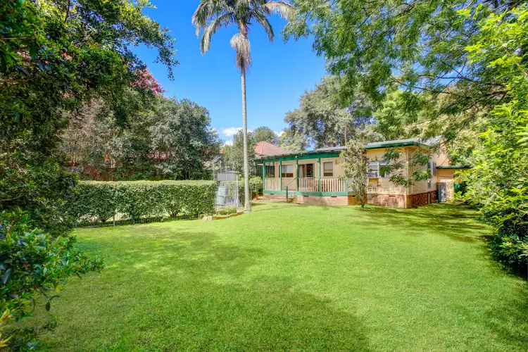 14 Goodlands Avenue, Thornleigh NSW 2120