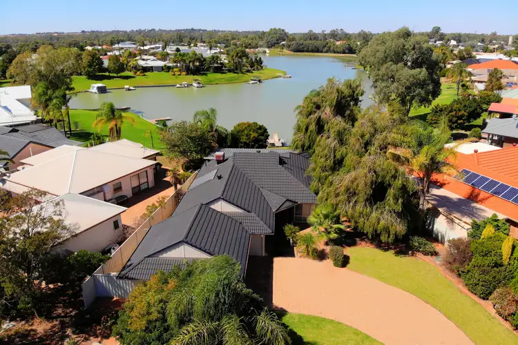32 Meander Avenue, Renmark SA 5341