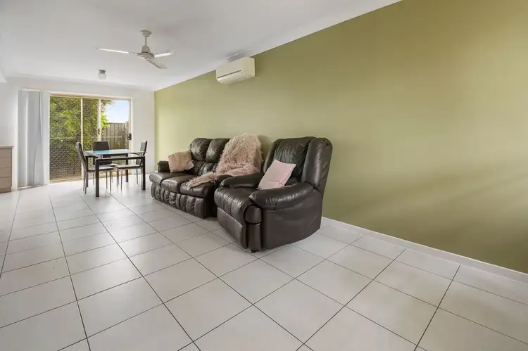 4/9 Natalia Court, Warwick QLD 4370