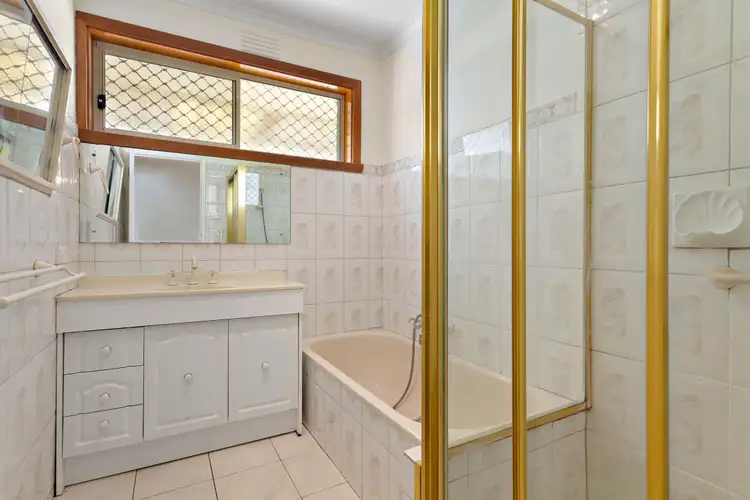 Fifth view of Homely house listing, 8 Gibson Street, Lalor VIC 3075