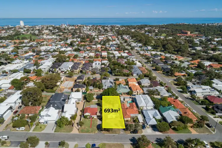 55 Gildercliffe Street, Scarborough WA 6019