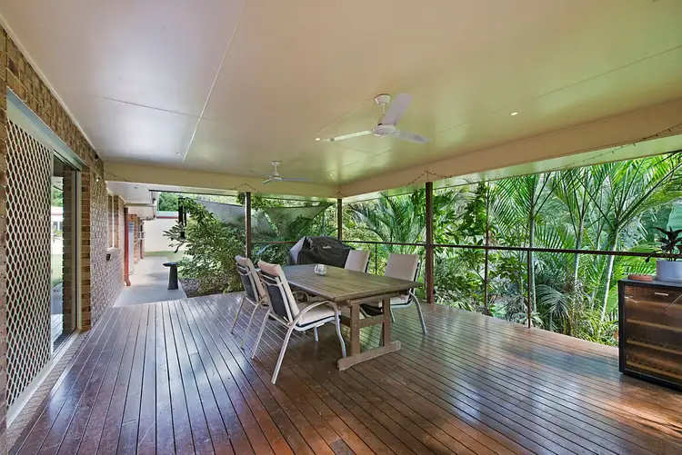16 Barnes Court, Mount Crosby QLD 4306