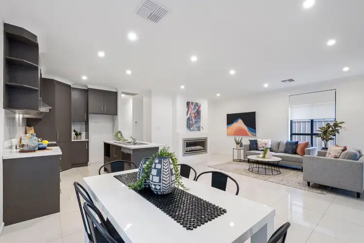 Sixth view of Homely house listing, 4 Heysen Crescent, West Lakes Shore SA 5020