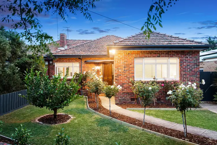 82 Miller Street, Carnegie VIC 3163