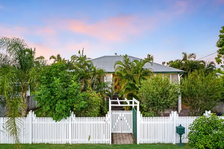 95 Ninth Avenue, Railway Estate QLD 4810