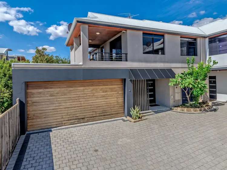 22D Filburn Street, Scarborough WA 6019
