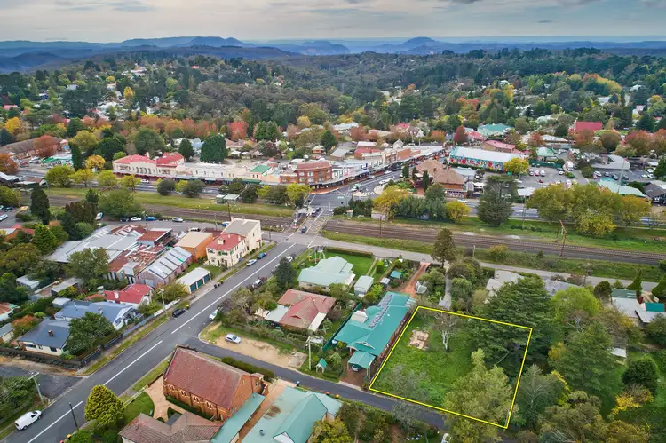 4 Kubya Street, Blackheath NSW 2785
