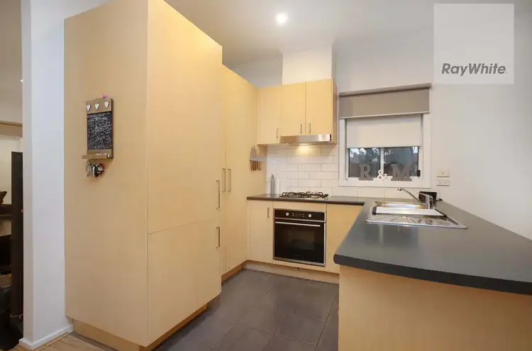 Sixth view of Homely house listing, 2 Balerno Circle, Gowanbrae VIC 3043