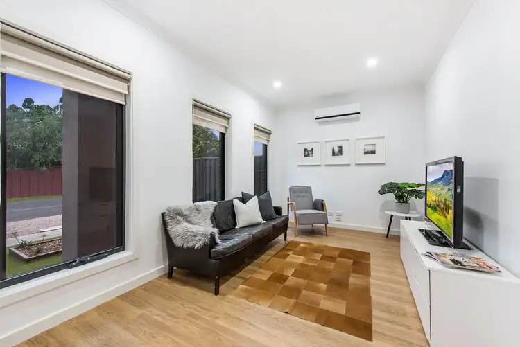 Fifth view of Homely house listing, 3 Henbury Way, Taylors Lakes VIC 3038